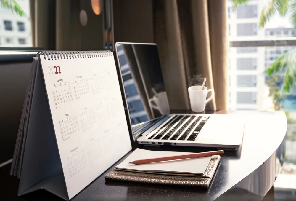 Declutter and Dive Into 2022 with a Clean Slate