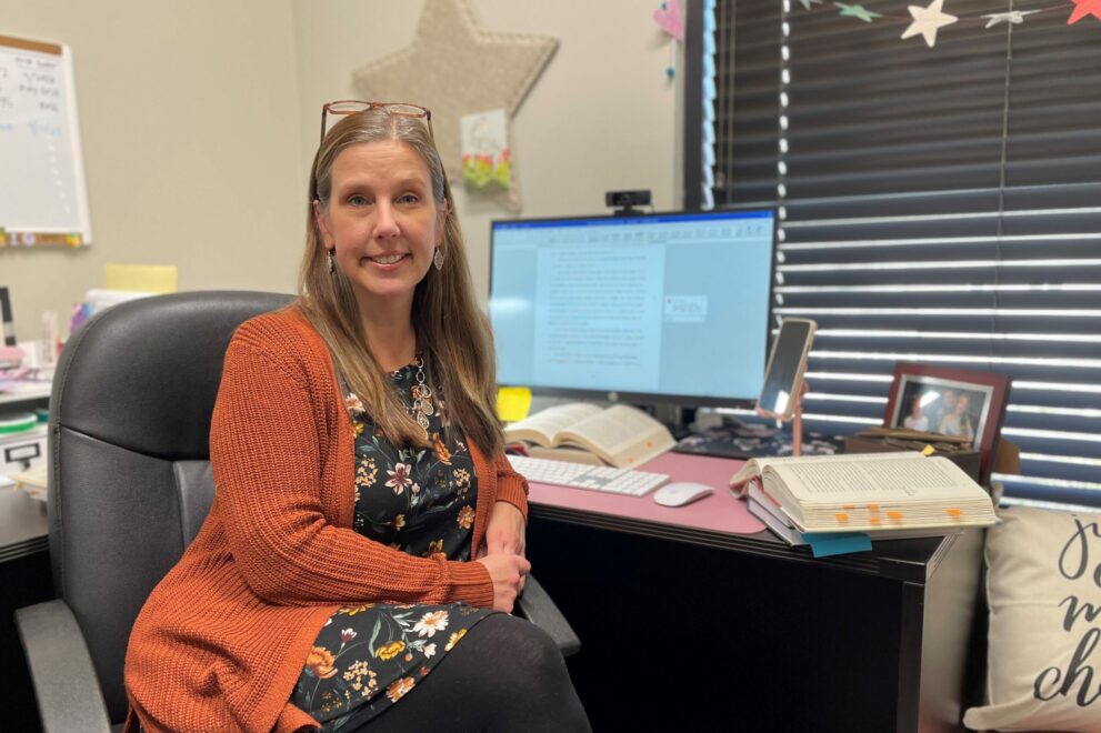 Faces-of-Annapolis-Laura-Kamoie-Author-Flexible-Workspace-2